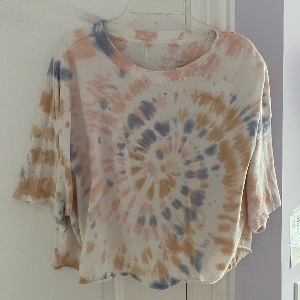 Cropped tie-dye T-shirt